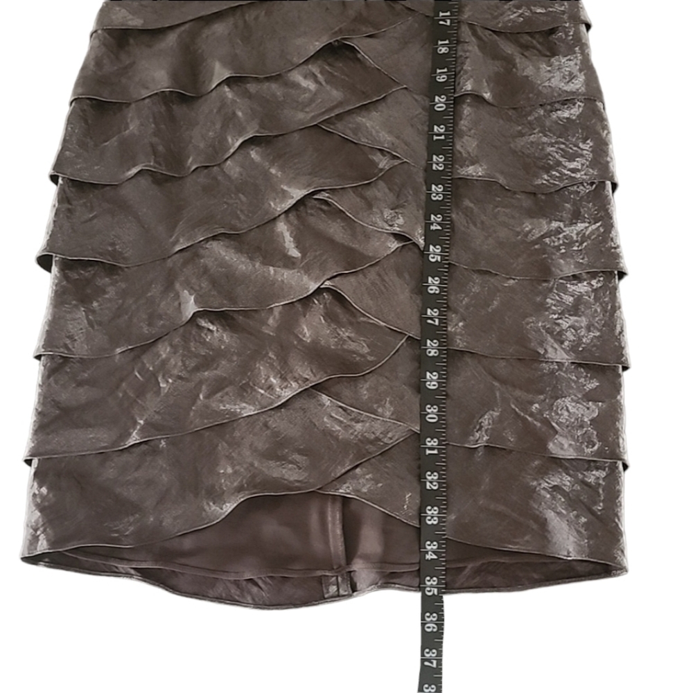 ADRIANNA PAPELL Metallic Tiered Cocktail Dress 4P Petite Shutter Pleat Wedding - Picture 10 of 16